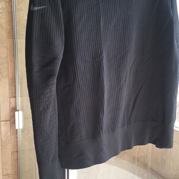 Jacket - Picture 5 of 5